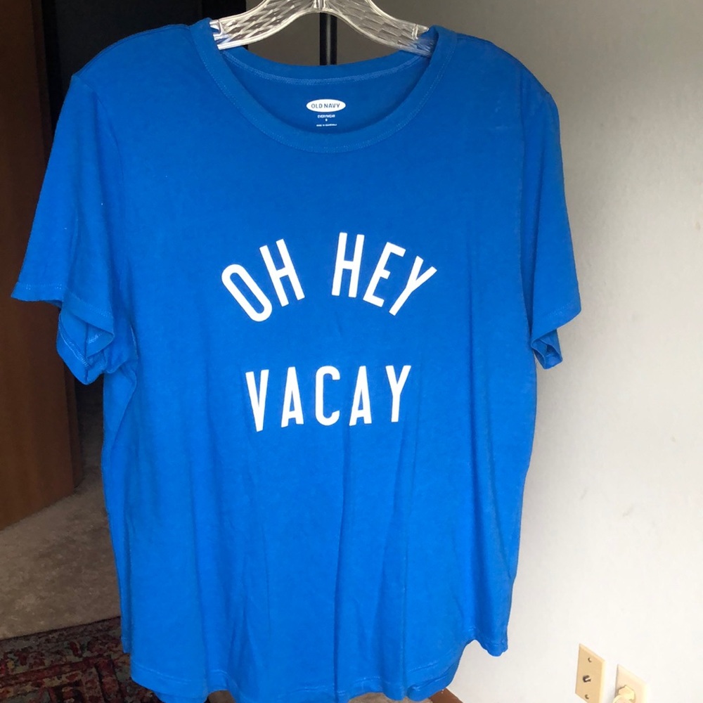 Old navy graphic tee